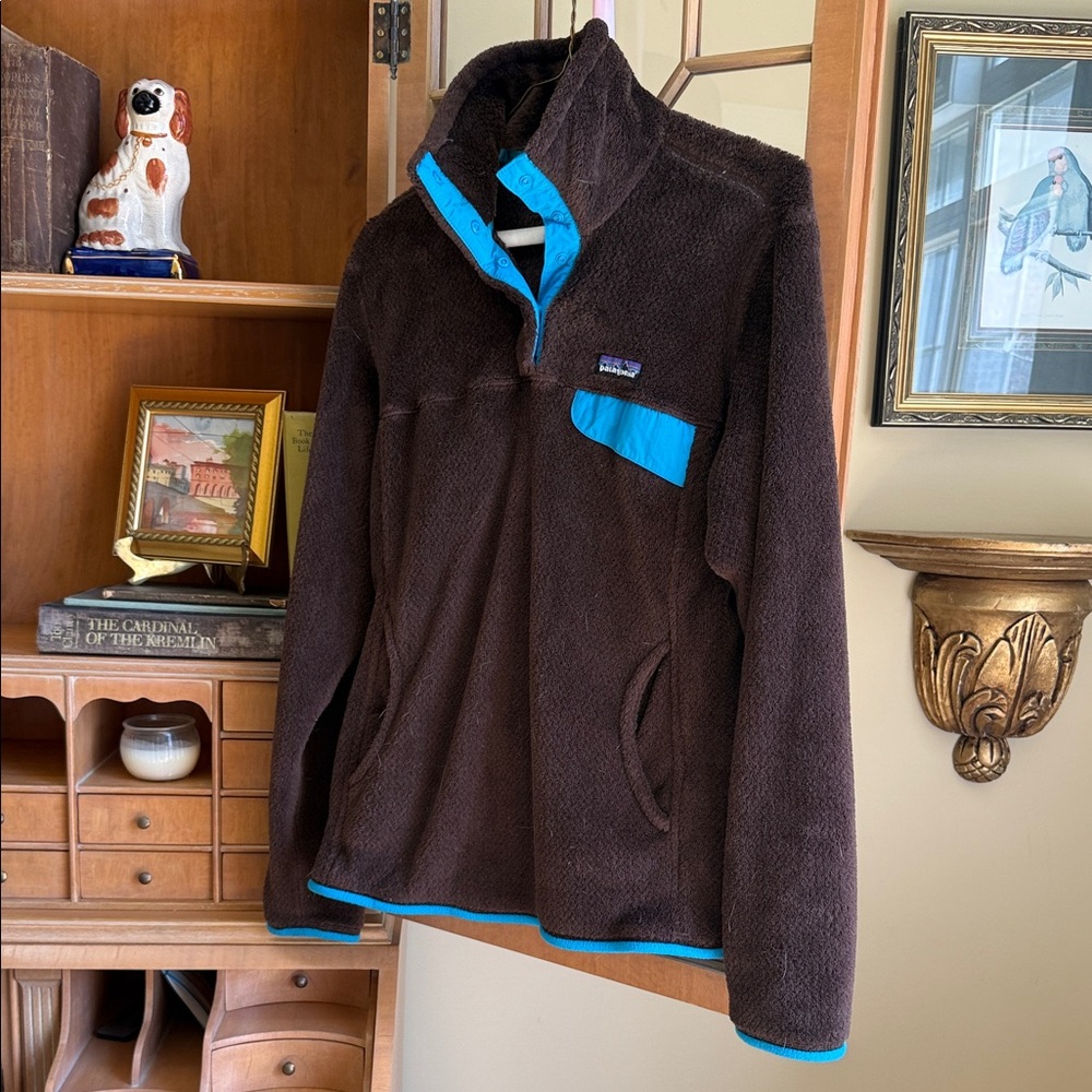 Patagonia Brown Fleece Pullover with Teal Trim